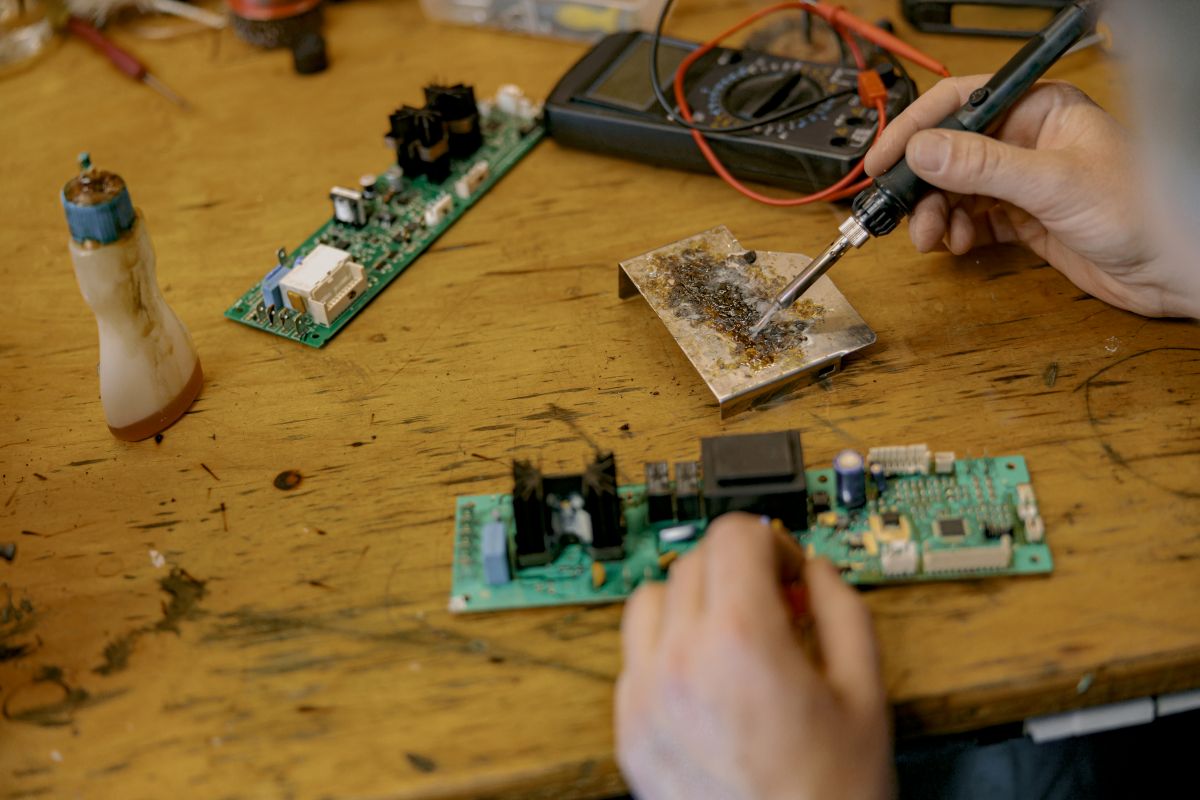 electronics smoke damage cleaning