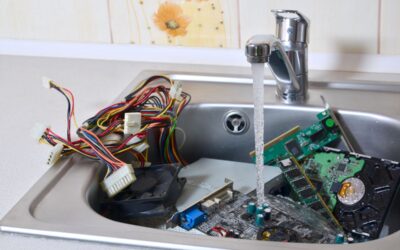 Top 5 Signs Your Belongings Can Be Restored After Water Damage
